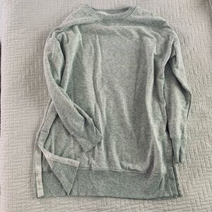 Old navy long tunic sweater with slit grey